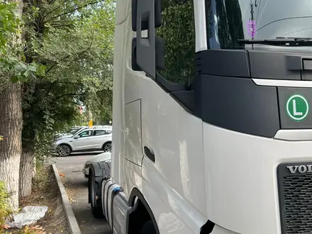 Volvo  FH 2016 года за 20 500 000 тг. в Тараз – фото 6