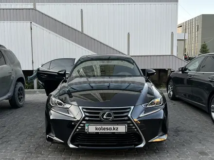 Lexus IS 300 2019 года за 15 000 000 тг. в Шымкент – фото 2