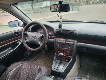 Audi A4 1997 года за 1 500 000 тг. в Алматы – фото 6