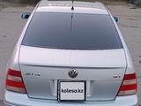 Volkswagen Jetta 2003 годаүшін2 000 000 тг. в Алматы