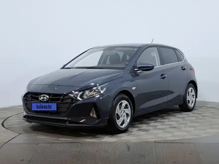 Hyundai i20 2023 года за 6 290 000 тг. в Астана
