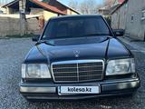 Mercedes-Benz E 320 1995 года за 4 800 000 тг. в Шымкент