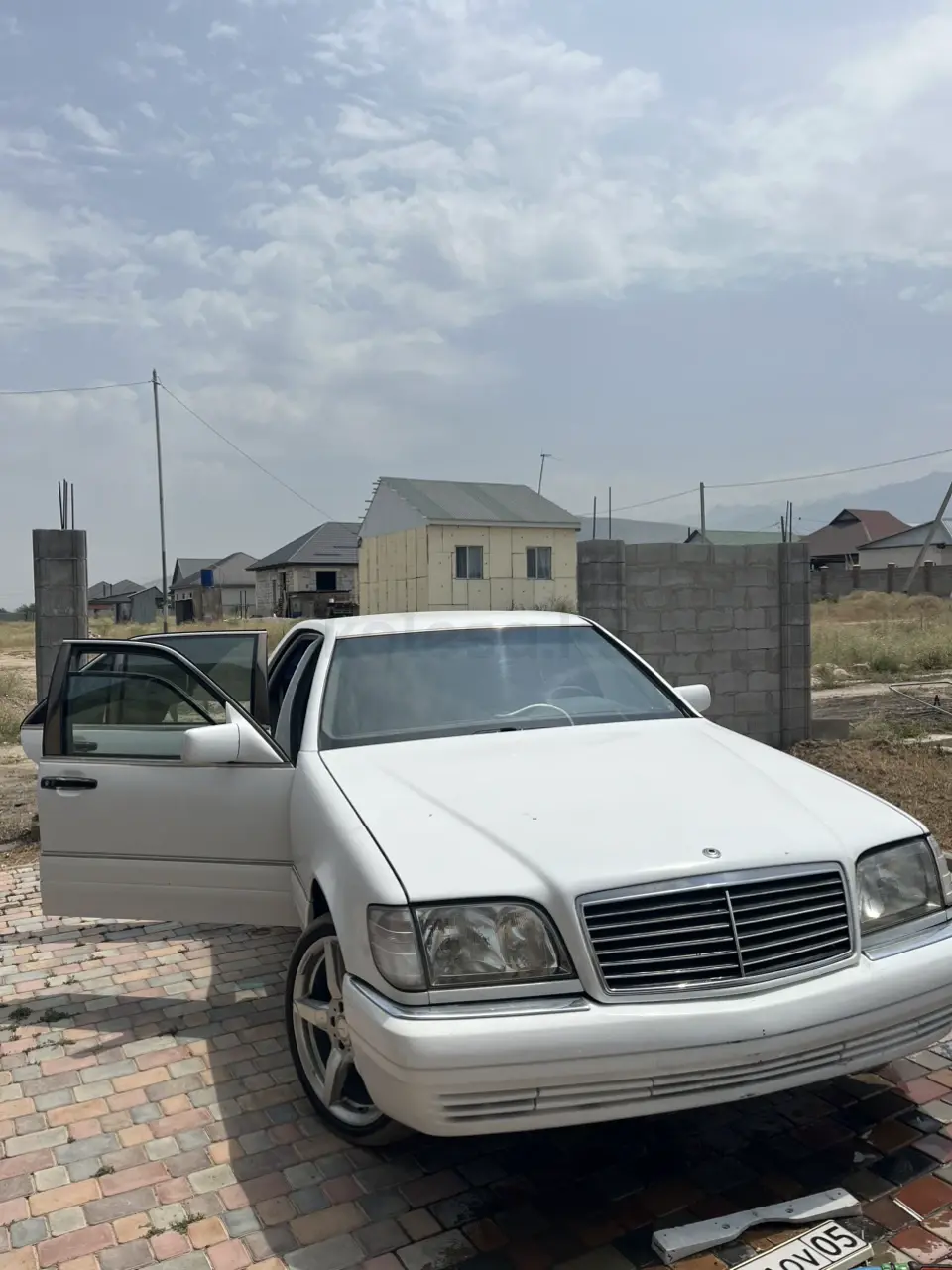Mercedes-Benz S-Class, 1995
