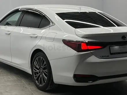 Lexus ES 250 2020 года за 22 500 000 тг. в Алматы – фото 6