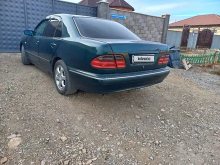 Mercedes-Benz E 280 1997 года за 3 000 000 тг. в Кызылорда – фото 20