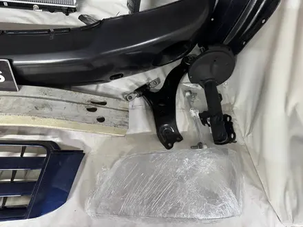 Решетка на Toyota за 30 000 тг. в Алматы – фото 5