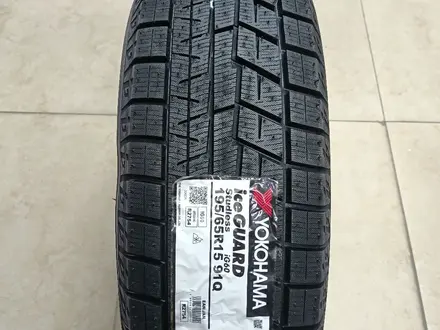 Зимние 195/65R15 YOKOHAMA IG60. за 32 600 тг. в Алматы