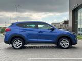 Hyundai Tucson Travel 2.0 AT 4WD 2018 года за 8 190 000 тг. в Усть-Каменогорск – фото 2