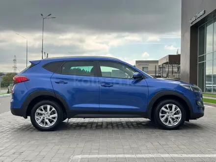 Hyundai Tucson Travel 2.0 AT 4WD 2018 года за 8 190 000 тг. в Усть-Каменогорск – фото 2
