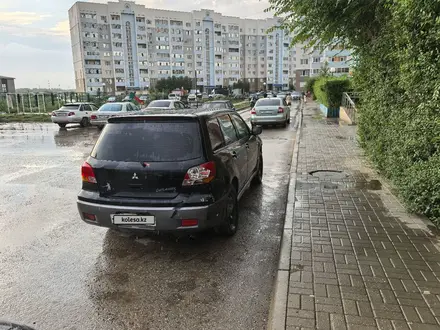 Mitsubishi Outlander 2003 года за 2 000 000 тг. в Актобе – фото 5