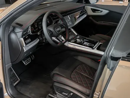 Audi Q8 55 TFSI Quattro Sport 2024 года за 52 910 000 тг. в Костанай – фото 6