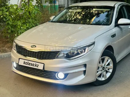 Kia K5 2016 года за 7 550 000 тг. в Алматы – фото 26