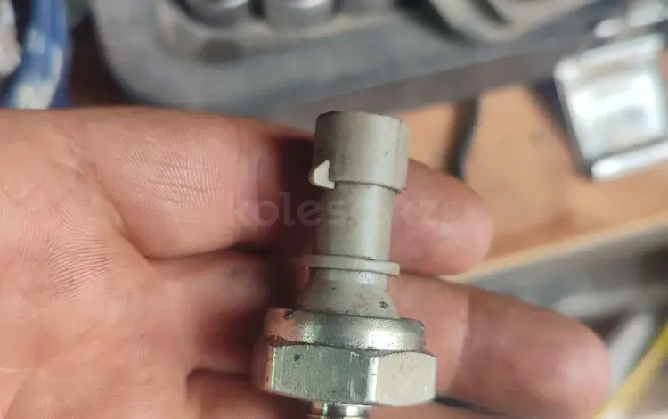 Датчик давления масла z14xep за 5 000 тг. в Алматы