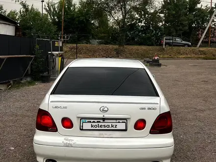 Lexus GS 300 2001 года за 3 800 000 тг. в Алматы – фото 3