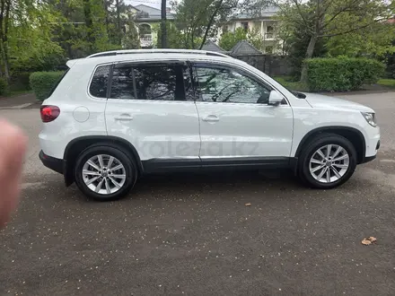 Volkswagen Tiguan 2015 года за 8 800 000 тг. в Алматы – фото 13