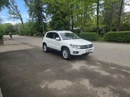 Volkswagen Tiguan 2015 года за 8 800 000 тг. в Алматы – фото 15