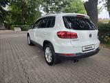 Volkswagen Tiguan 2015 года за 8 700 000 тг. в Алматы – фото 5