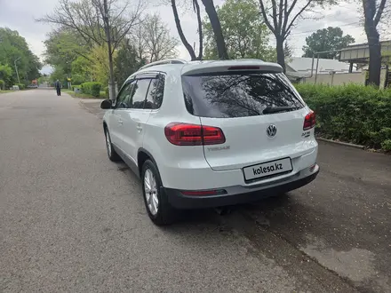 Volkswagen Tiguan 2015 года за 8 800 000 тг. в Алматы – фото 9