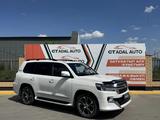 Toyota Land Cruiser 2015 года за 28 000 000 тг. в Актобе