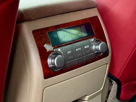 Toyota Highlander 2011 года за 10 500 000 тг. в Астана – фото 9