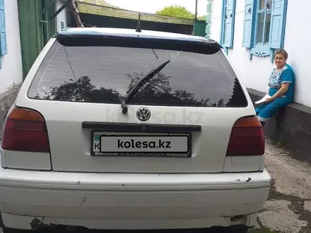 Volkswagen Golf 1994 года за 500 000 тг. в Семей