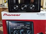 Автомагнитола Pioneer FH725BT б. У за 60 000 тг. в Алматы