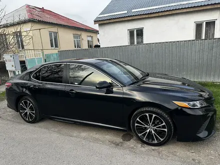 Toyota Camry 2018 года за 8 650 000 тг. в Тараз – фото 14