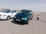 Volkswagen Sharan 1996 годаүшін2 000 000 тг. в Актау – фото 3