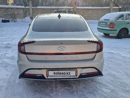 Hyundai Sonata 2022 года за 12 800 000 тг. в Петропавловск – фото 3