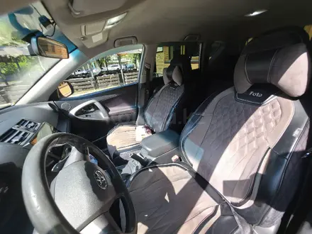 Toyota RAV4 2011 года за 7 300 000 тг. в Алматы – фото 20