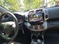 Toyota RAV4 2011 года за 7 300 000 тг. в Алматы – фото 28
