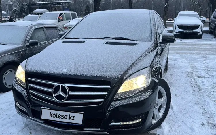 Mercedes-Benz R 350 2012 годаfor9 500 000 тг. в Алматы