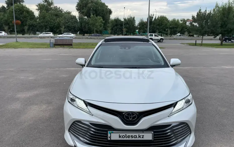 Toyota Camry 2019 годаүшін15 200 000 тг. в Алматы