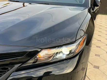 Toyota Camry 2021 года за 14 500 000 тг. в Тараз – фото 6