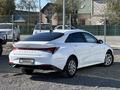 Hyundai Elantra 2021 года за 8 750 000 тг. в Актобе – фото 4