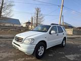 Mercedes-Benz ML 320 1998 годаүшін2 950 000 тг. в Тараз