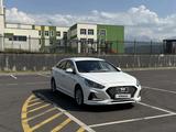 Hyundai Sonata 2019 года за 7 490 000 тг. в Алматы – фото 3