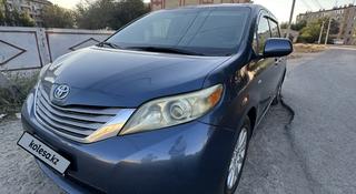 Toyota Sienna 2017 года за 13 400 000 тг. в Тараз
