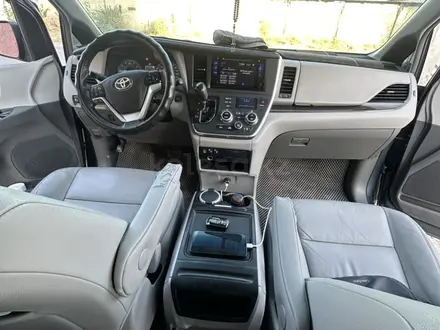 Toyota Sienna 2017 года за 13 400 000 тг. в Тараз – фото 19