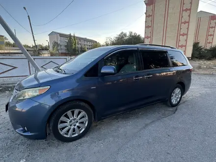 Toyota Sienna 2017 года за 13 400 000 тг. в Тараз – фото 4
