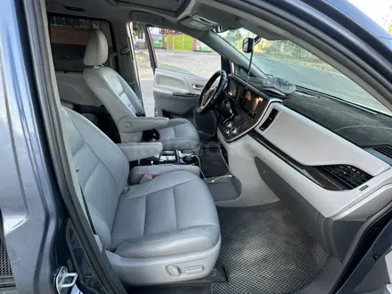 Toyota Sienna 2017 года за 13 400 000 тг. в Тараз – фото 22