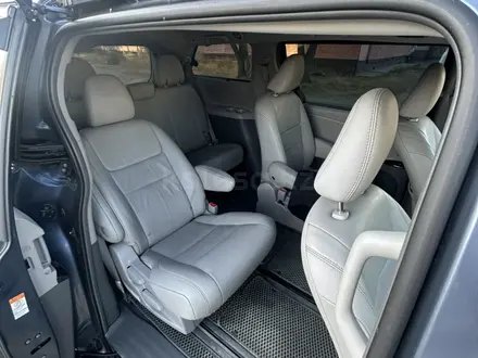 Toyota Sienna 2017 года за 13 400 000 тг. в Тараз – фото 23