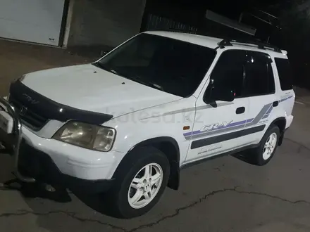 Honda CR-V 1999 года за 4 000 000 тг. в Алматы – фото 2