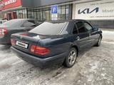 Mercedes-Benz E 230 1996 года за 2 500 000 тг. в Семей – фото 3