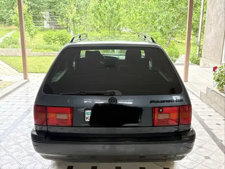 Volkswagen Passat 1995 года за 2 300 000 тг. в Шымкент – фото 3