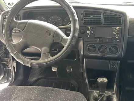 Volkswagen Passat 1995 года за 2 300 000 тг. в Шымкент – фото 6