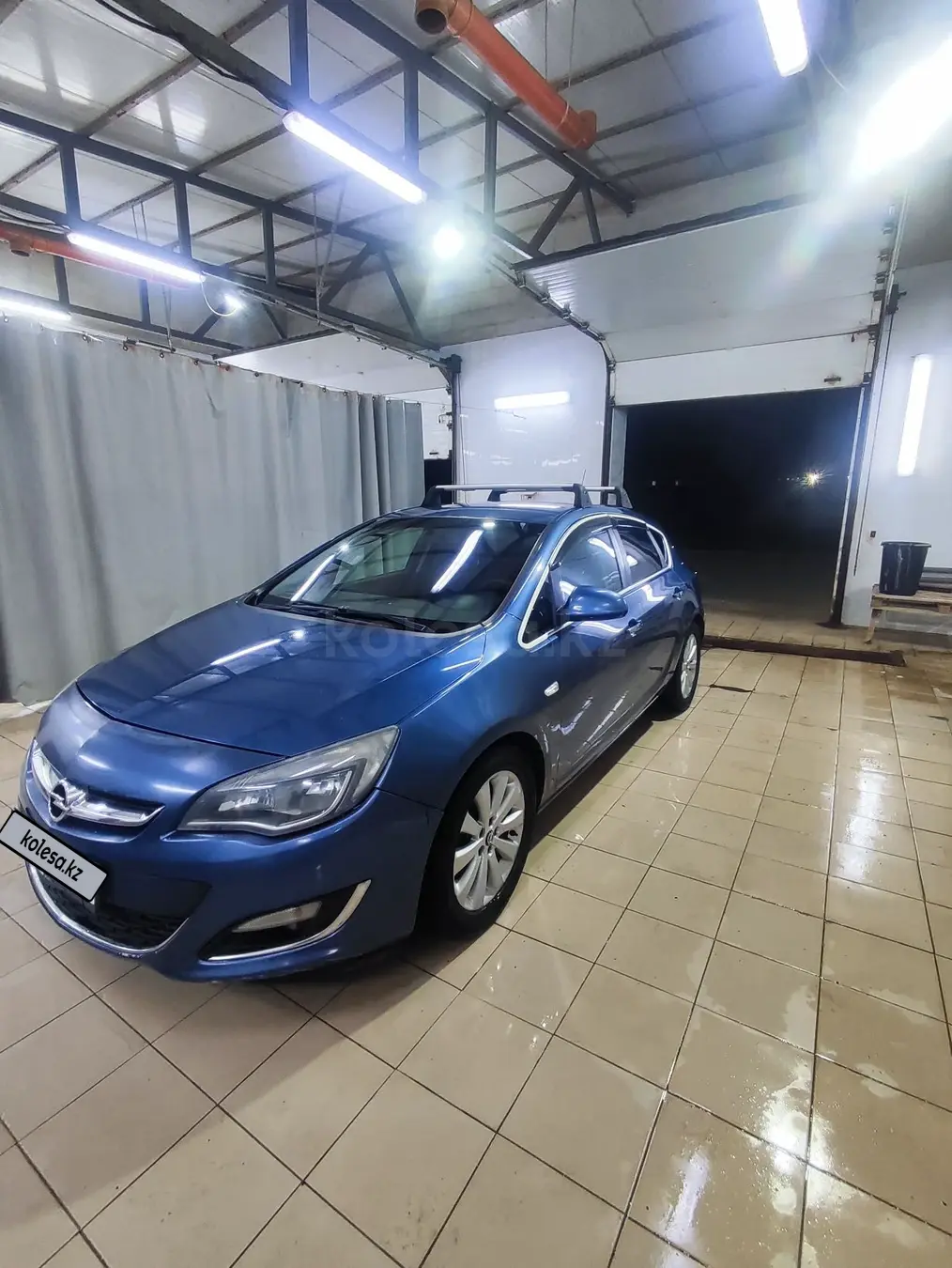 Opel Astra, 2012