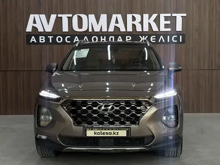 Hyundai Santa Fe 2019 года за 10 950 000 тг. в Костанай – фото 2