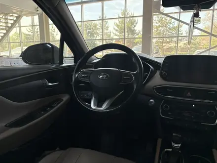 Hyundai Santa Fe 2019 года за 10 950 000 тг. в Костанай – фото 11