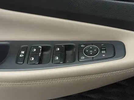 Hyundai Santa Fe 2019 года за 10 950 000 тг. в Костанай – фото 16